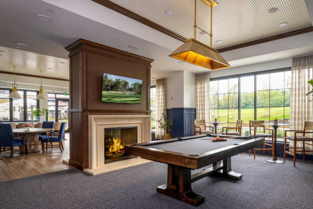 AL-gallery2-AMtka-clubroom